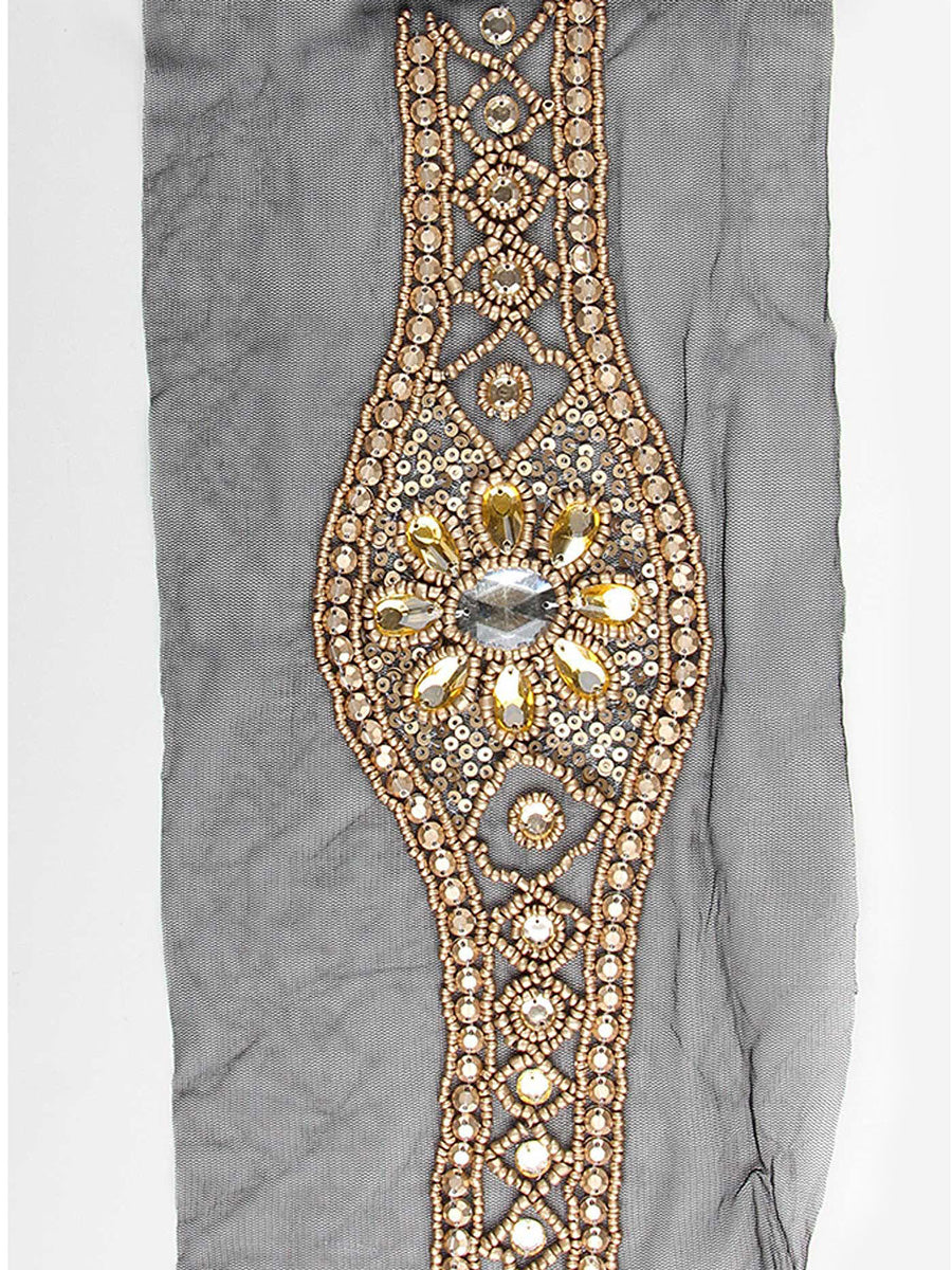 #B0886 Fashionably Festive: Hand-Beaded Belt with Beads and Shimmering Sequins