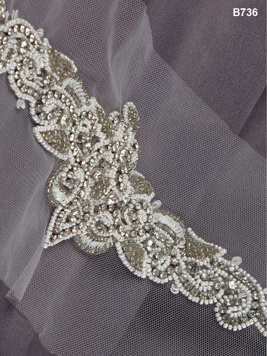 #B0736 Ethereal Blooms: Handcrafted Beaded Belt with Intricate Floral Patterns, Delicate Beads, and Shimmering Rhinestones