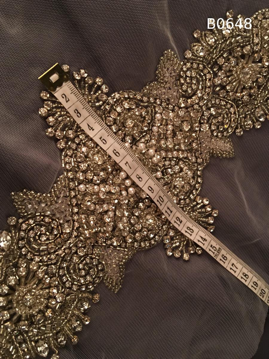 #B0648 Luxurious Floral Design Trim in Gold, Beaded with Rhinestones, Sequins, Beads, and Pearls for Elegant Embellishments
