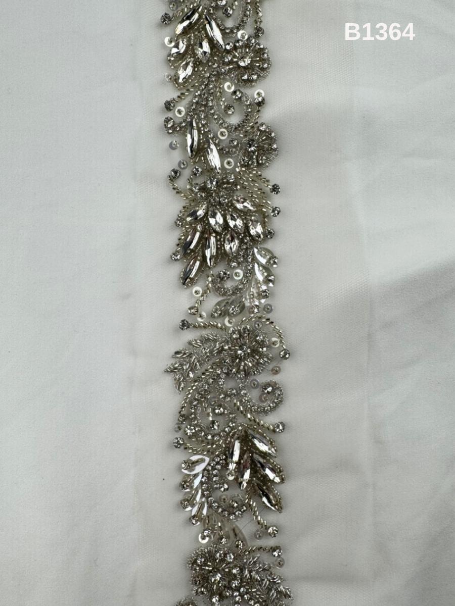 #B1364 Elegant Floral Design Trim Beaded with Rhinestones, Sequins, and Beads – Luxurious Decorative Embellishment for Fashion