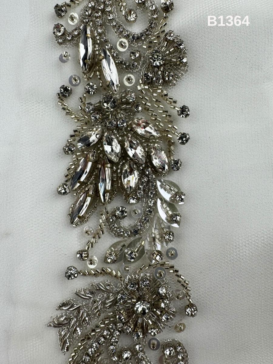 #B1364 Elegant Floral Design Trim Beaded with Rhinestones, Sequins, and Beads – Luxurious Decorative Embellishment for Fashion
