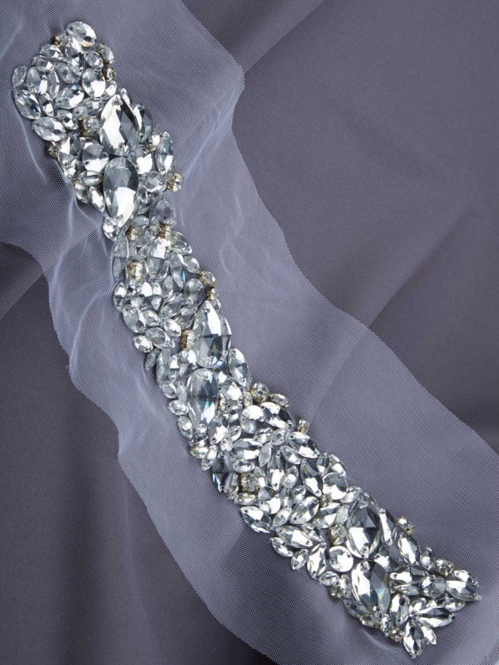 #B0811 Sophisticated Flair: Handcrafted Beaded Trim with Intricate Sequins