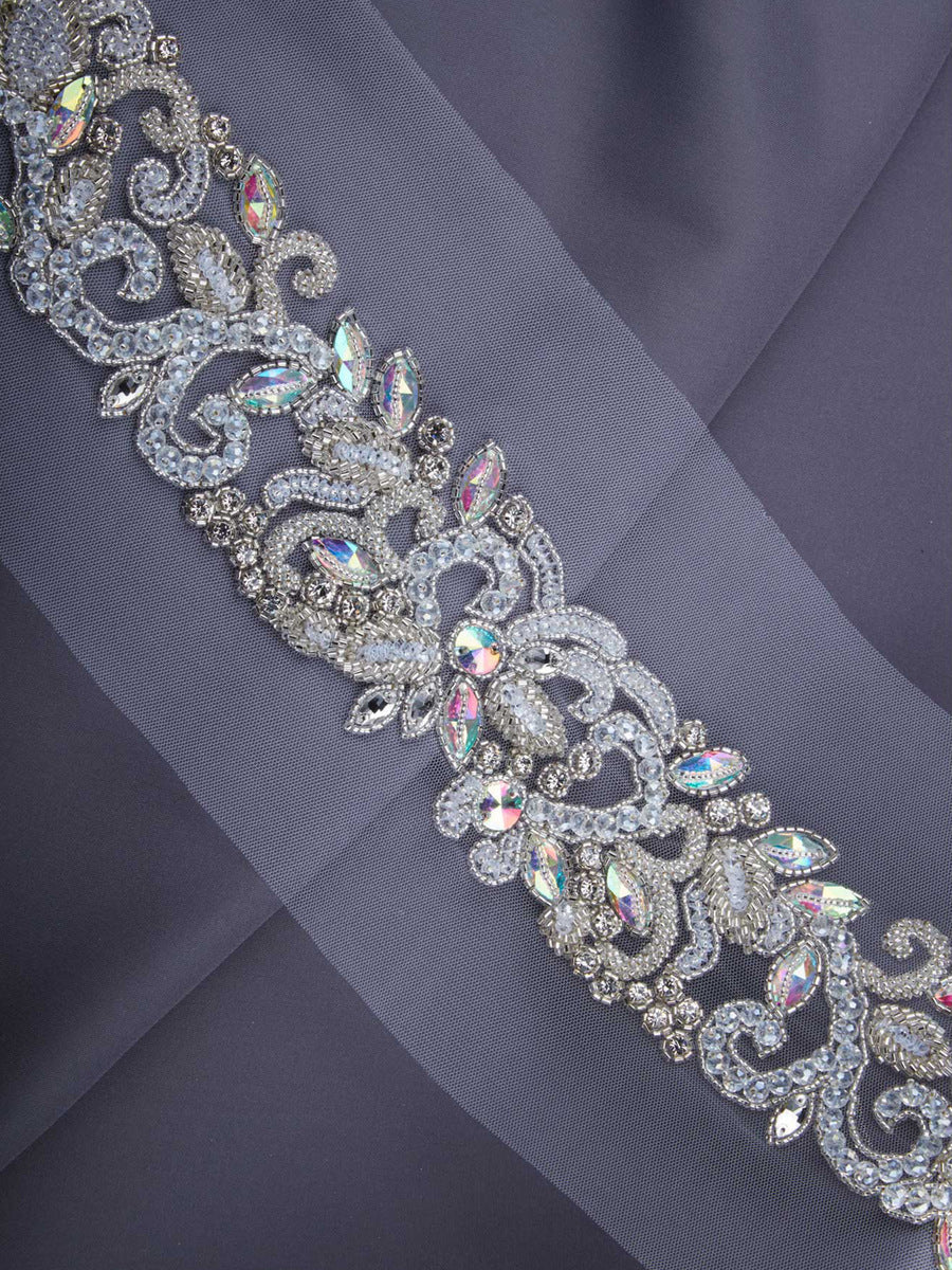#B0816 Exquisite Artistry: Handcrafted Beaded Trim with Intricate Sequins